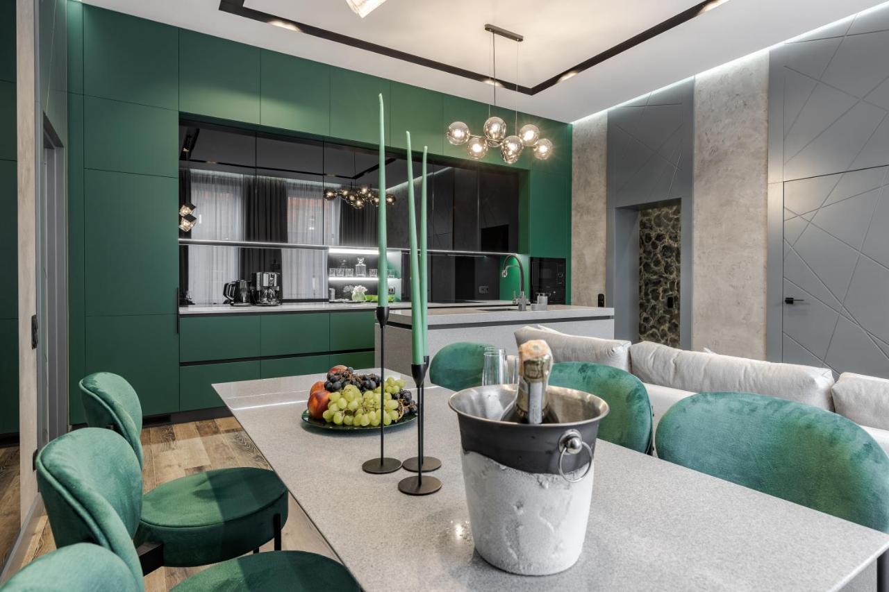 Alfa Apartments Kulisha 40 Lviv Exterior photo